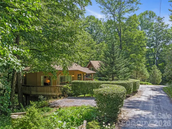 284 Simmons Ridge Rd, Spruce Pine, NC 28777