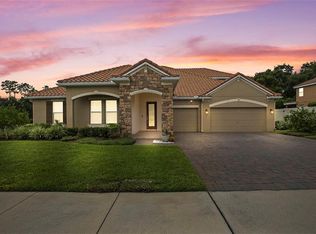 122 Enclave Ave, Deland, FL 32724