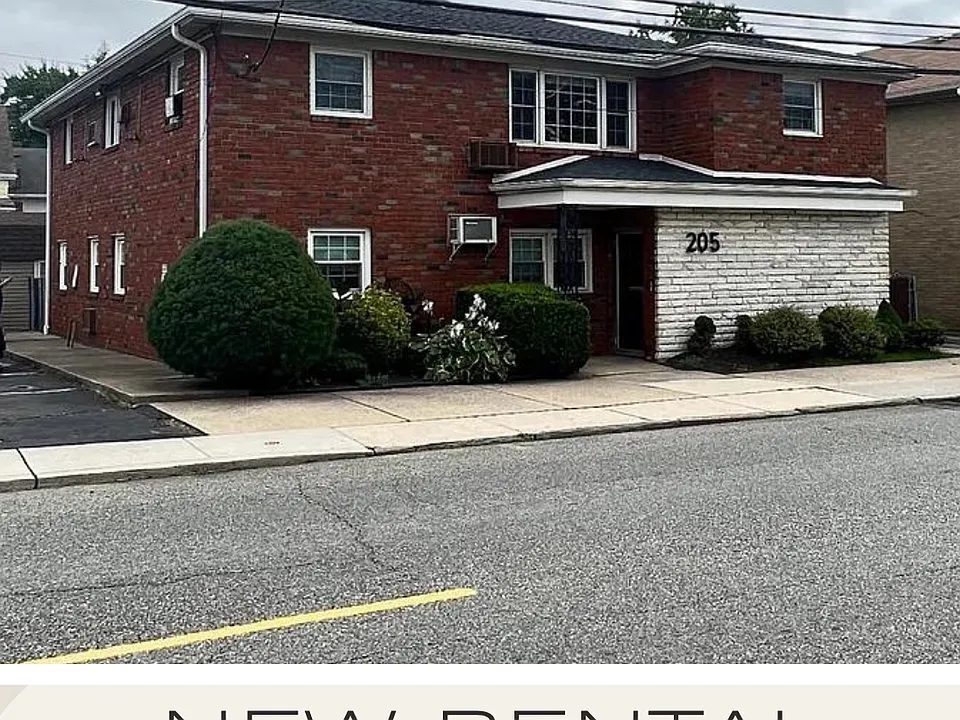 205 Washington Ave