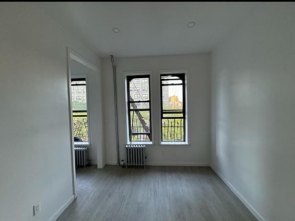 4th image of 67 Eldridge St APT 5