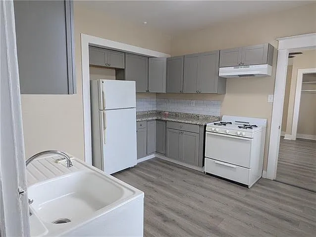 377 Aris Ave #A — Photo 5