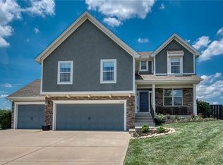 1820 NW 92nd Ter, Kansas City, MO 64155