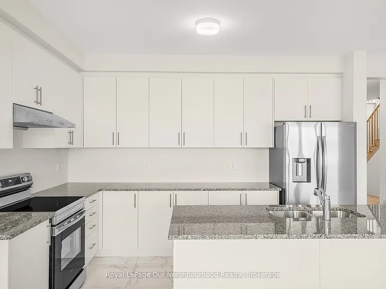 1066 Denton Dr — Photo 12