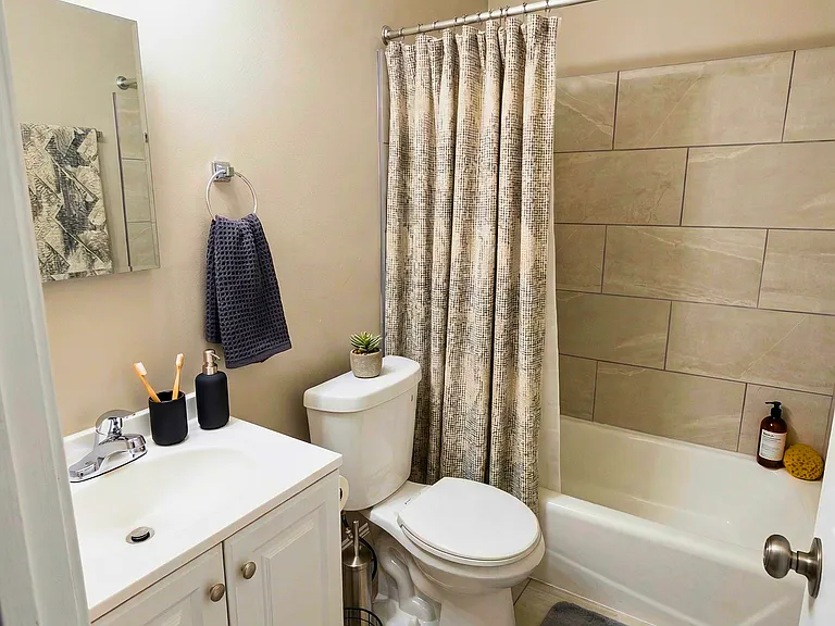 779 Anderson Ave #4 — Photo 7