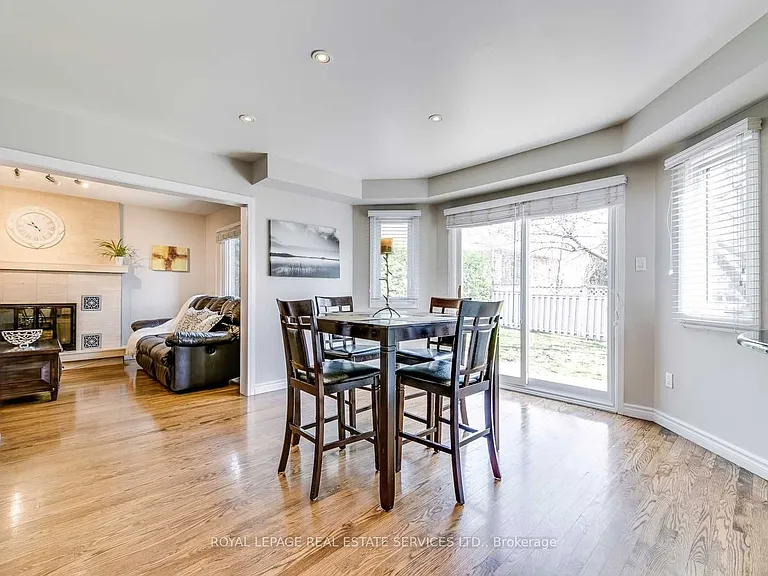 1447 Clearview Dr — Photo 14