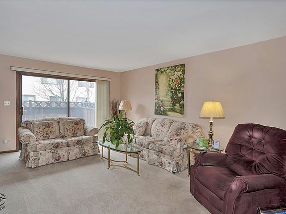 2nd image of 6824 Kingston Rd