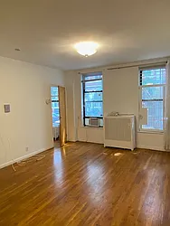 Rented by Green Line Realty