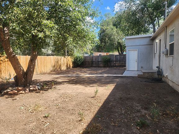 4th image of 607 Lynn Ave