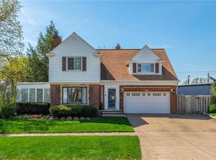 4418 Fairview Pkwy, Fairview Park, OH 44126