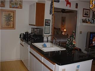 Beautiful granite counters