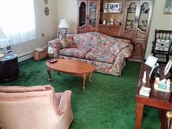 4th image of 2054 Hovsons Blvd