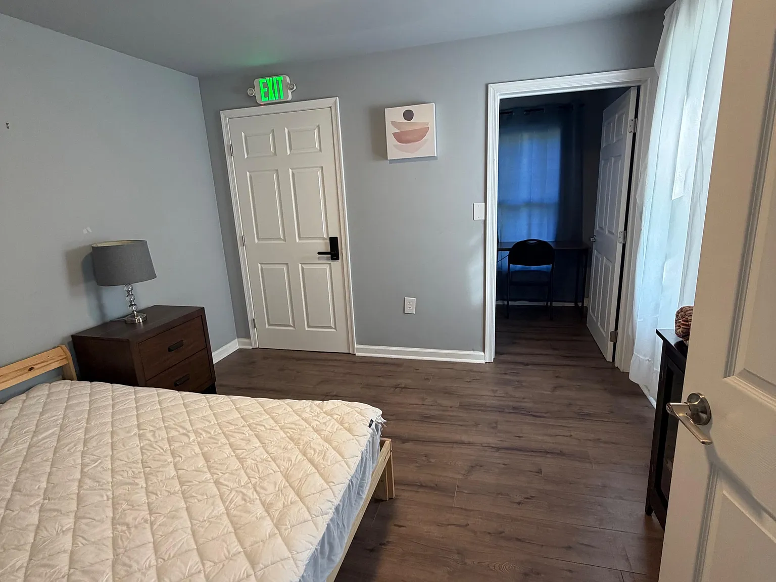4 bed, 2.0 bath, 2000 sqft, $910 — Photo 3