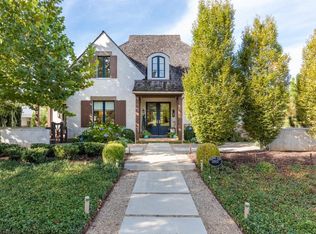 10512 Serenbe Ln, Chattahoochee Hills, GA 30268