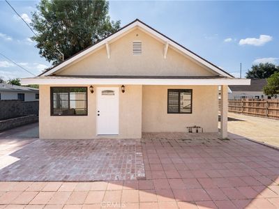 10824 Foothill Blvd, Sylmar, CA, 91342