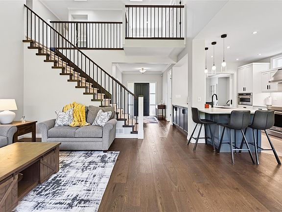 3rd image of 5547 Sunridge Pl
