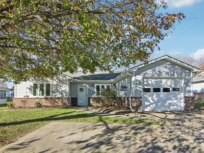 141 Derbyshire Dr, Hendersonville, NC, 28792