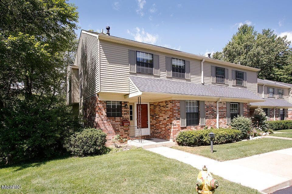 1st image of 3232 Pine Bluff Ln
