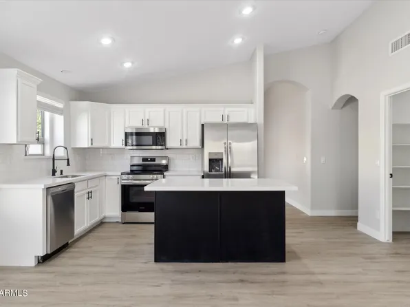 40881 W NOVAK Lane, Maricopa, AZ 85138