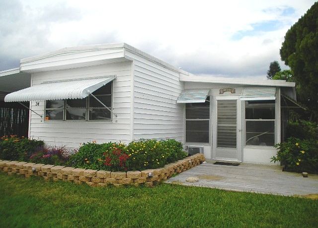 1st image of 34 Spanish Way