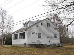 10421 W Coldwater Rd, Flushing, MI 48433