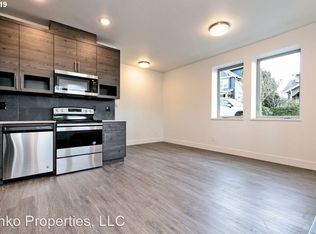 8057 SE 19th Ave #B, Portland, OR 97202
