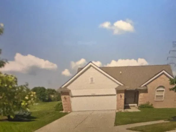 1183 Oaklawn Dr, Pontiac, MI 48341