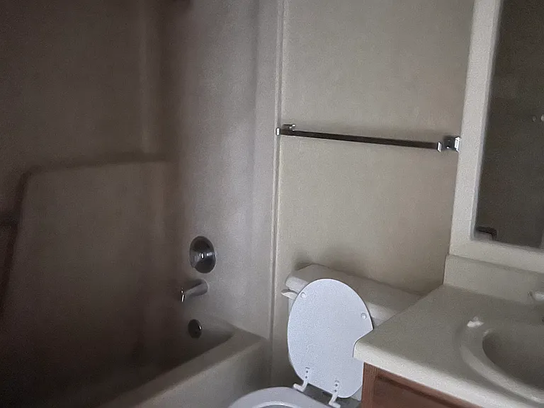 Ricks Apartments — Photo 10