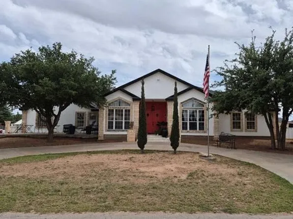 1900 Pueblo, Midland, TX 79705