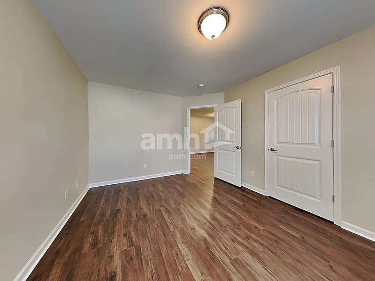510 Summer Hill Way — Photo 15