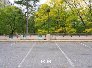 9 Hawthorne Place Pkg #86, Boston, MA 02114