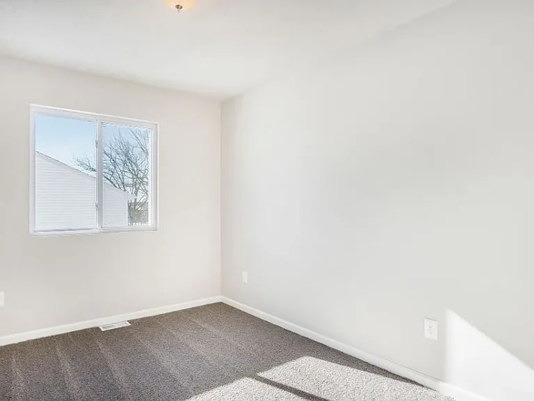 10069 Whitetail Ln — Photo 2