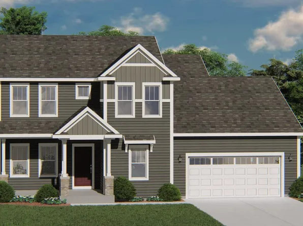 N116W7245 Oakmont DRIVE, Cedarburg, WI 53012