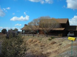 8655 Foothills Dr, Farmington, NM 87402