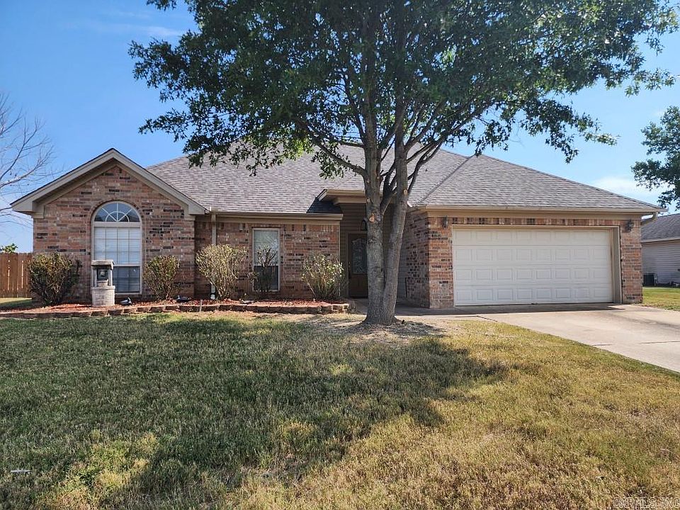 1st image of 14108 Chesterfield Cir