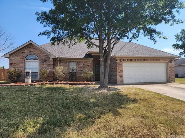 14108 Chesterfield Cir, N Little Rock, AR 72117