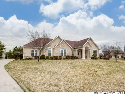4846 Hopi Trl, Lima, OH, 45805
