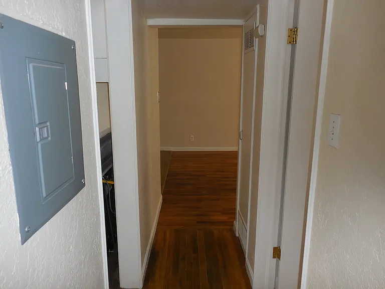 701 W Yandell Dr #12-1 — Photo 19