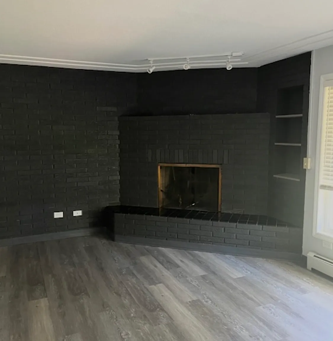 4 bed, 2000 sqft, $2,900 — Photo 1