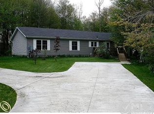 580 Mona Rd, Caro, MI 48723