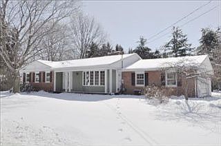 4th image of 3225 Northview Dr