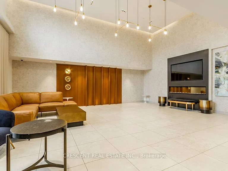 2300 Saint Clair Ave W #527 — Photo 34