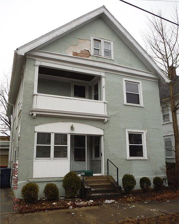 1st image of 415 W Ash St