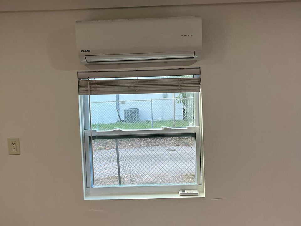 1st image of 2303 Douglas St #1