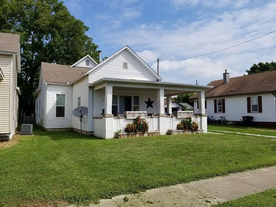 2nd image of 700 W Jefferson Ave