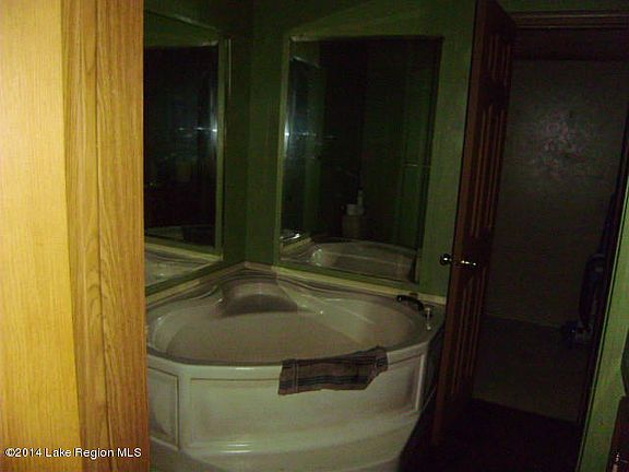 5th image of 23924 Canterbury Ln
