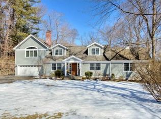 29 Richmond Dr, Darien, CT 06820