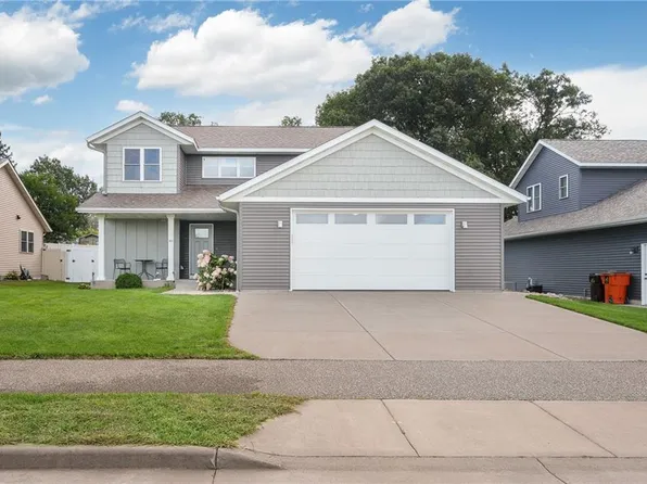 457 Autumn Drive, Altoona, WI 54720