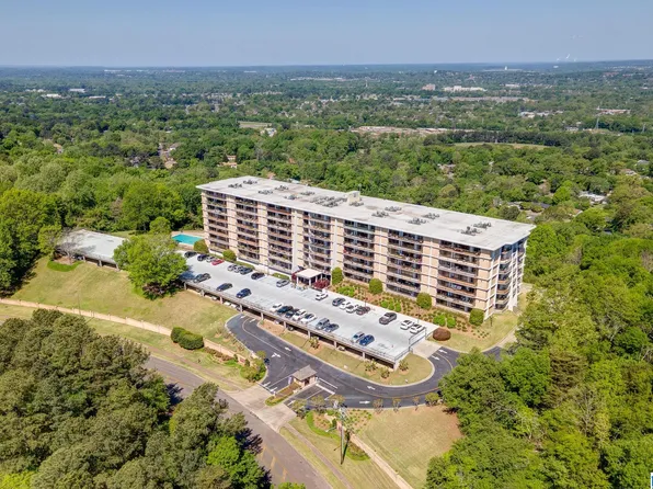 1300 Beacon Pkwy E Unit 504, Birmingham, AL 35209