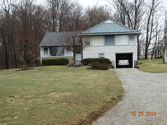 3rd image of 1623-A Township Road 1323