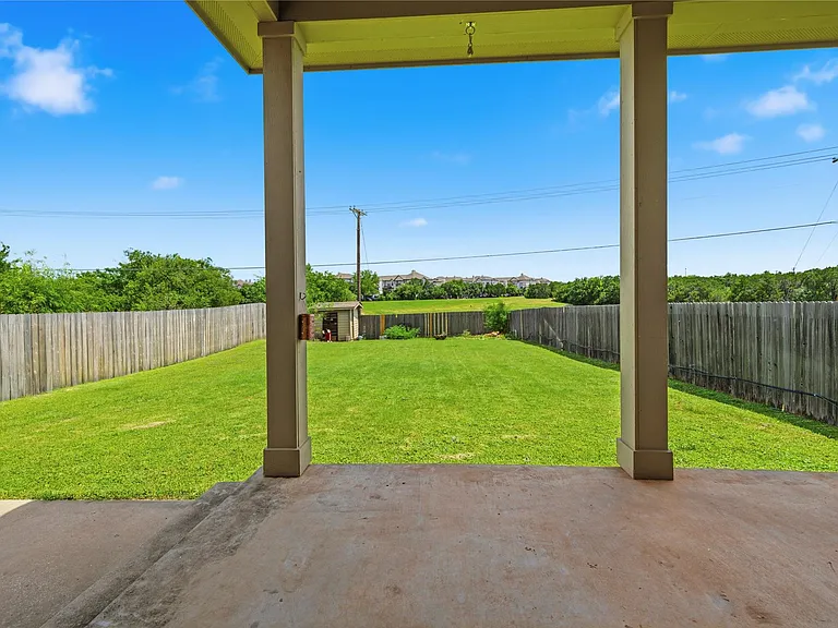 8318 Campeche Bay Pl — Photo 37
